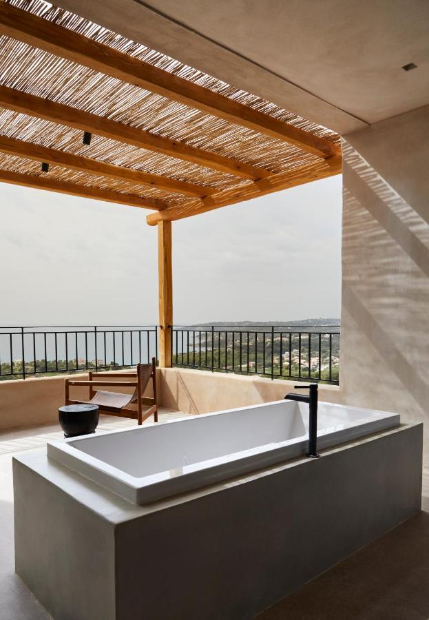 Villa Olivio - Secret Roc Villas Livathos  Bagian luar foto